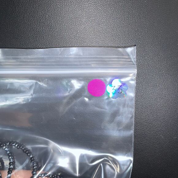 Vintage Elegant Multi-Strand Shell Necklace Green and Black - Picture 6 of 7